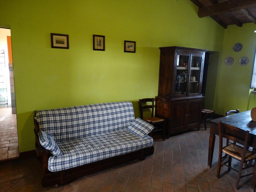 Ferienwohnung Casale Poggio Colpiccione Passignano sul Trasimeno Exterior foto