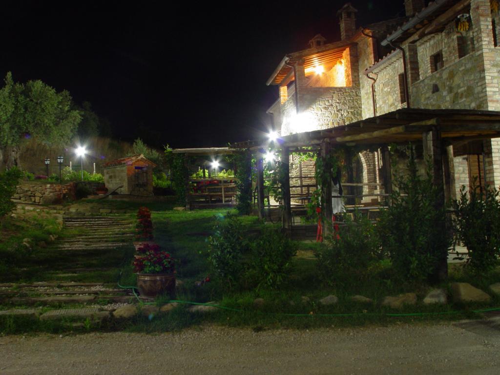 Ferienwohnung Casale Poggio Colpiccione Passignano sul Trasimeno Exterior foto
